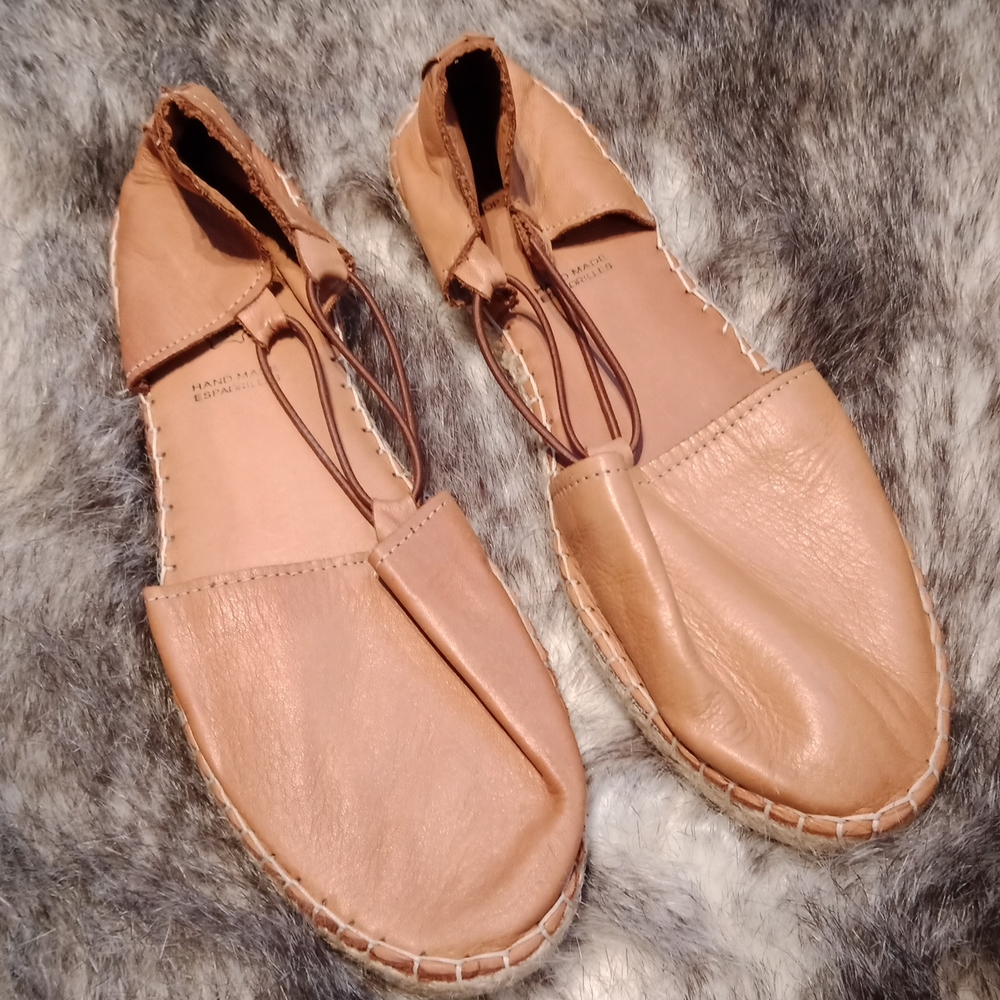 Leather espadrilles - Picture 1 of 16